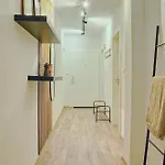 Japandi Stil Nahe Dus,bahn Fuer Business Und Familien Διαμέρισμα *